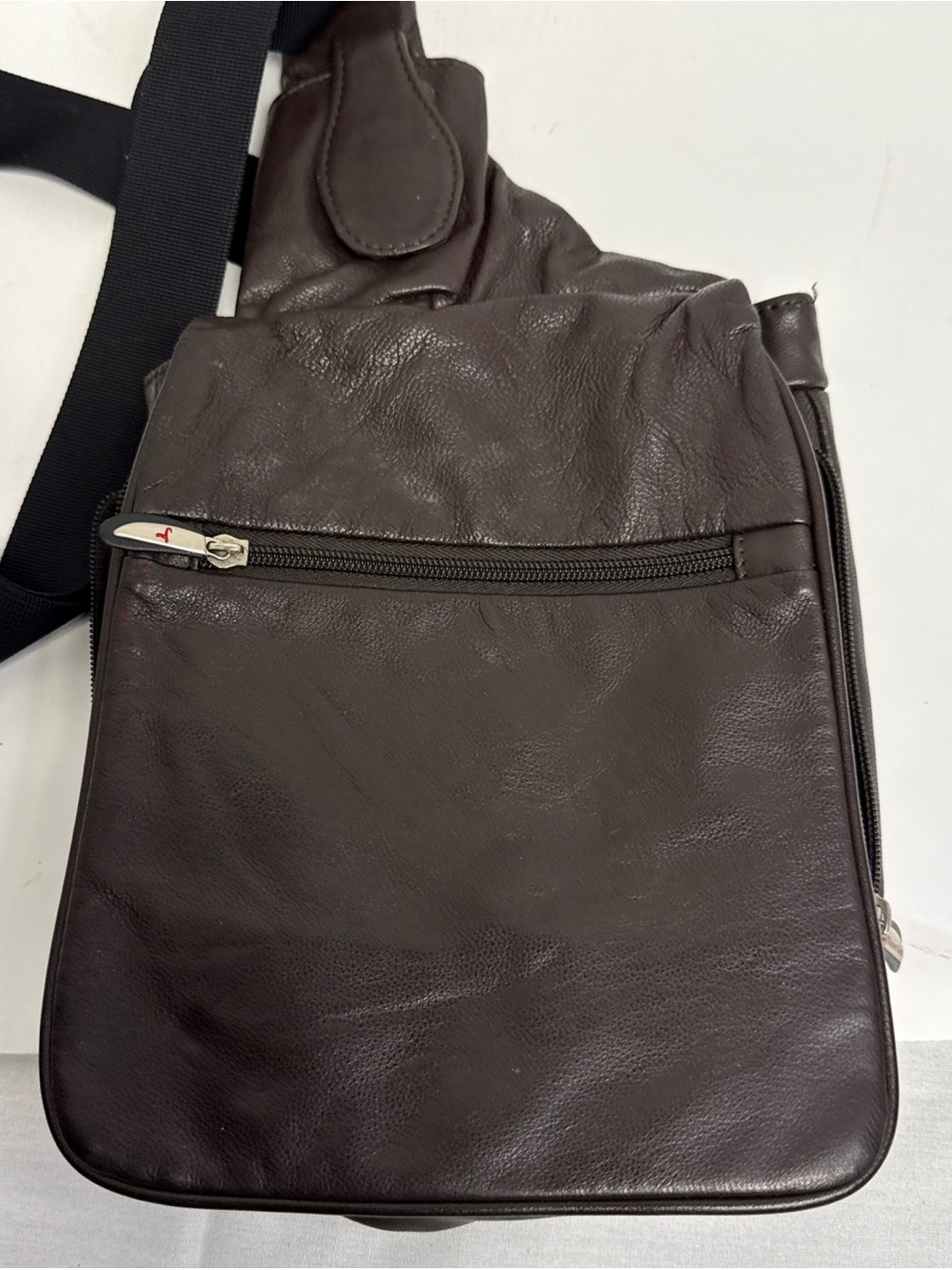 Travelon Dark Brown Leather Sling Messenger Bag